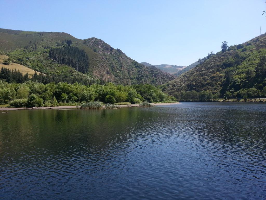 Alojamiento Calzada Romana Belmonte De Miranda Buitenkant foto